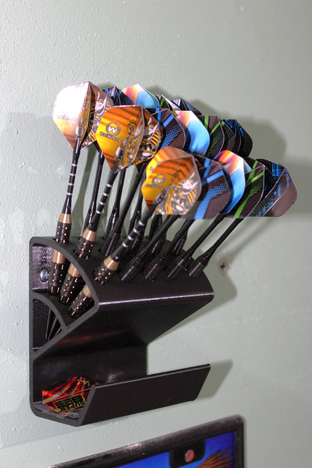 3D Printed 5-Set Dart Wall Holder with Shelf for Accessories: Keep Your Darts Clean and Organized